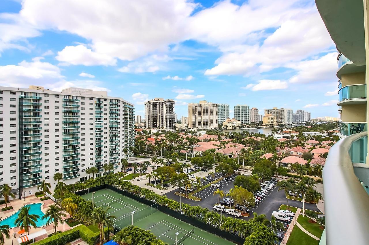 Ocean Reserve Oceanview Sunny Isles Luxury Condos Sunny Isles Beach Esterno foto